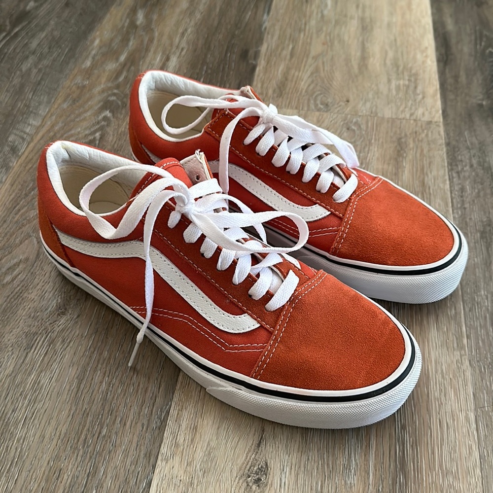 VANS orange sneakers, Womens size 9 (or Men’s 7.5). like new